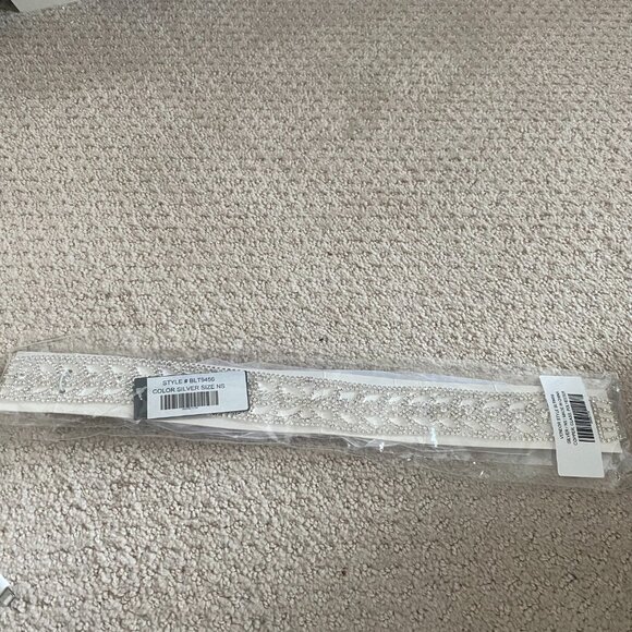 Lulus Bridal Rhinestone Belt NWT - Picture 2 of 6